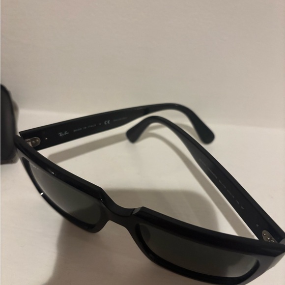 Ray-Ban Inverness sunglasses - Picture 3 of 6